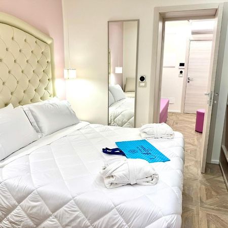Hotel Astigiana & Appartamenti Varazze Luaran gambar