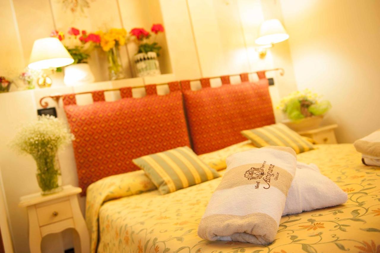 Hotel Astigiana & Appartamenti Varazze Luaran gambar