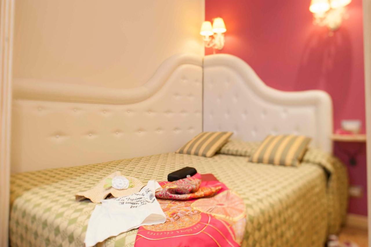 Hotel Astigiana & Appartamenti Varazze Luaran gambar