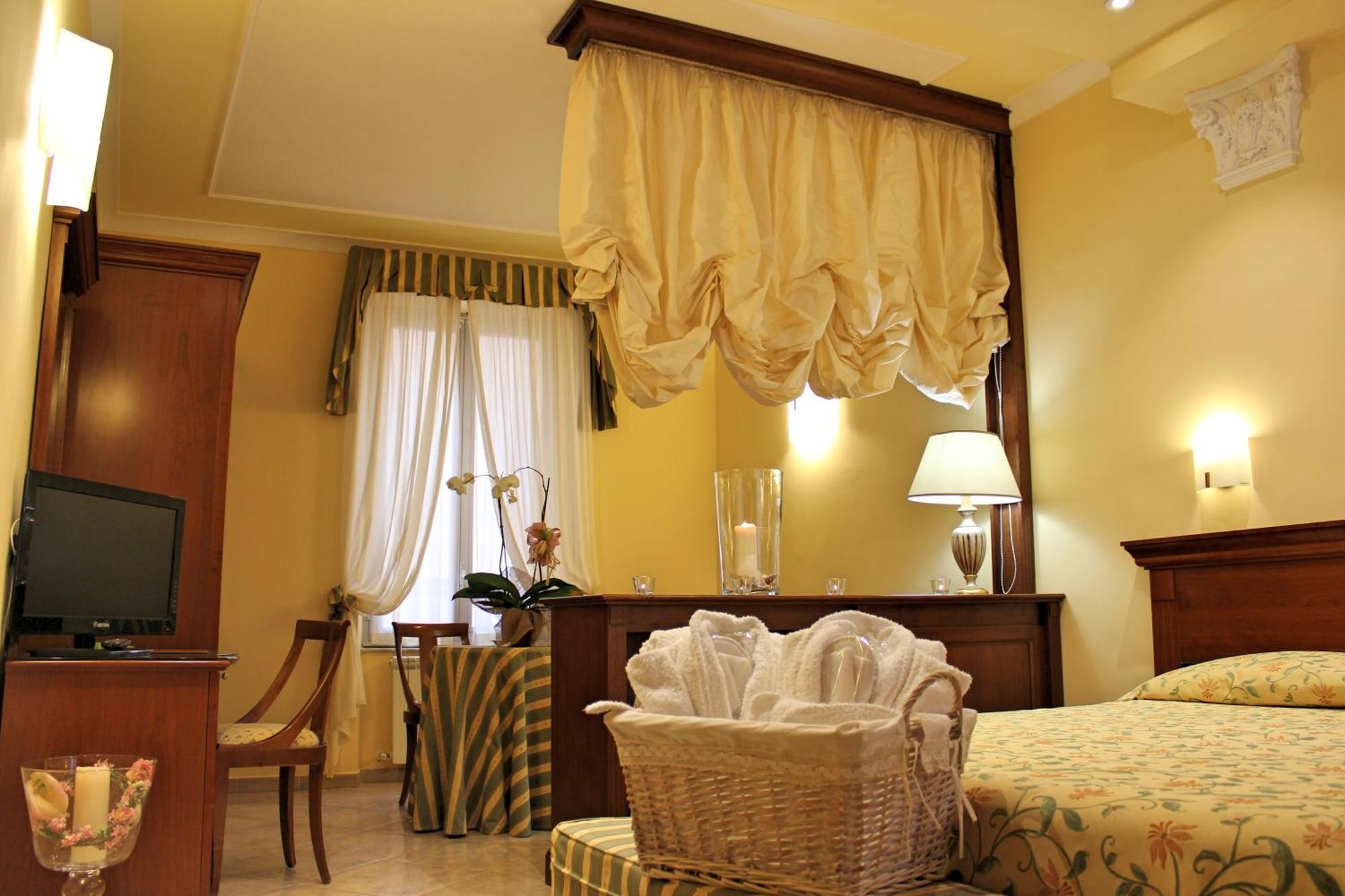 Hotel Astigiana & Appartamenti Varazze Bilik gambar