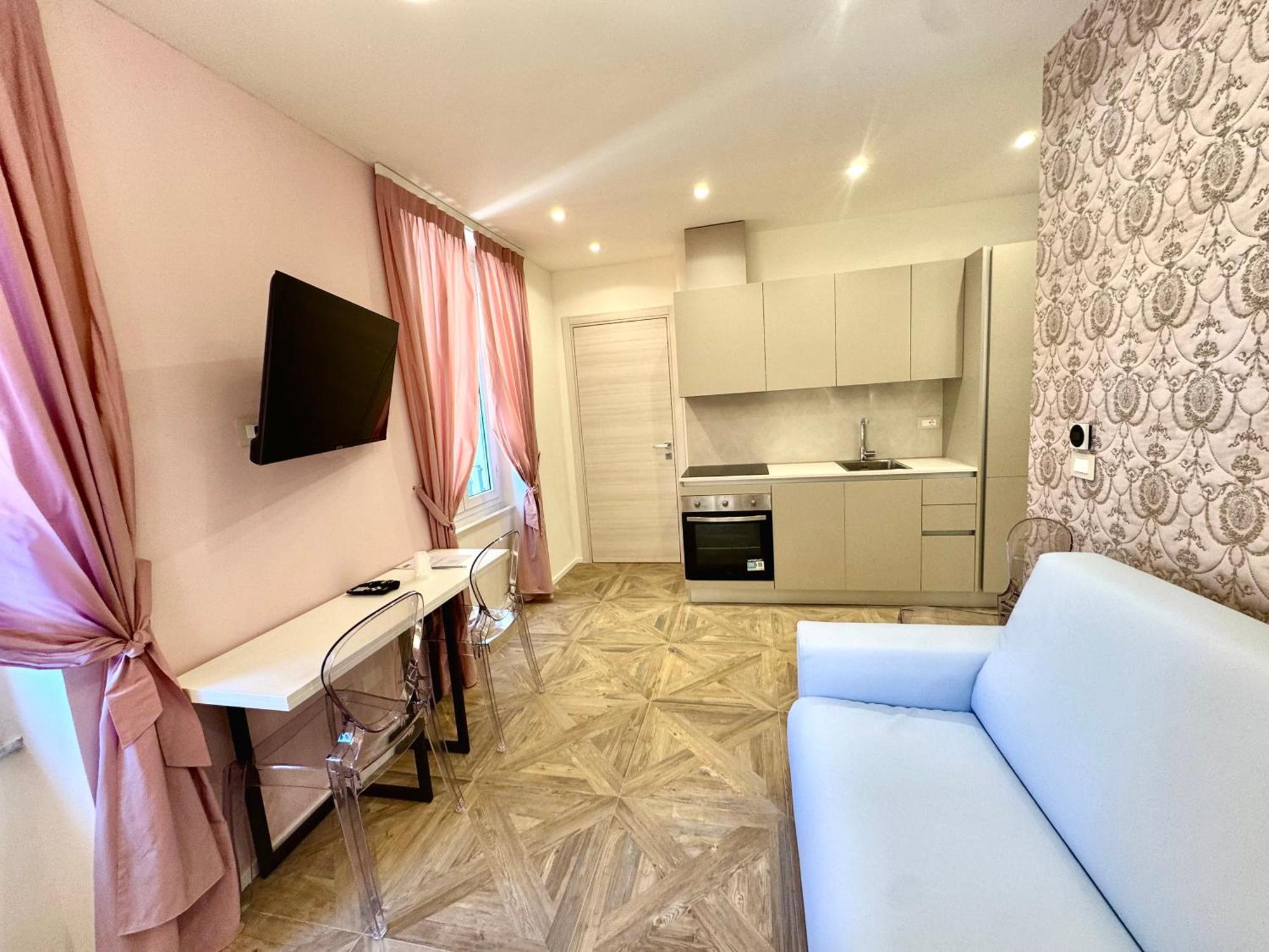 Hotel Astigiana & Appartamenti Varazze Luaran gambar