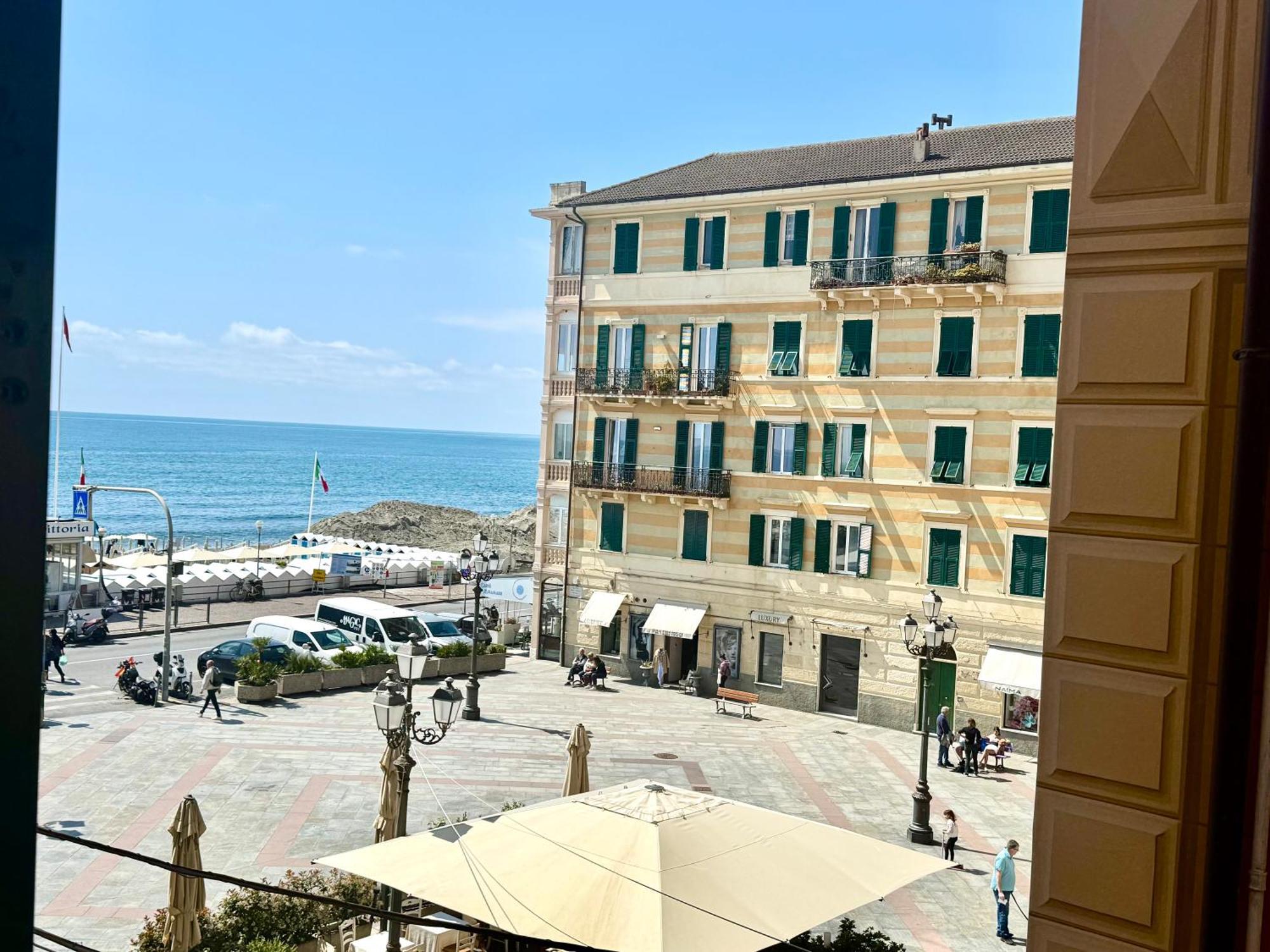 Hotel Astigiana & Appartamenti Varazze Luaran gambar