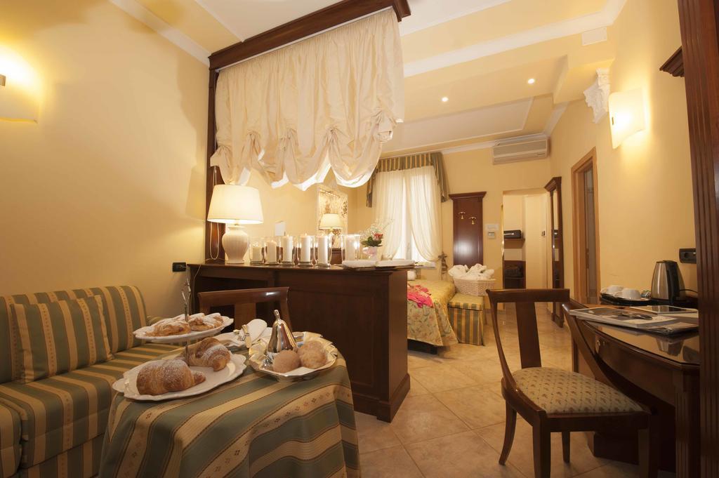 Hotel Astigiana & Appartamenti Varazze Luaran gambar
